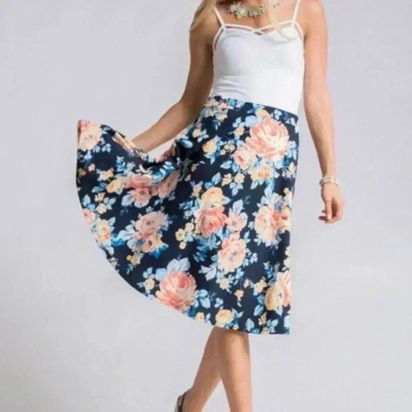 BNWT Floral Midi Skirt, Multicolor - Picture 3 of 5